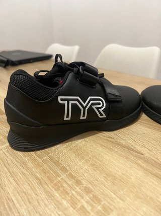 Zapatillas Halterofilia TYR L-1 Negras