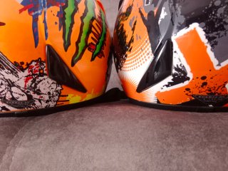 Casco minimoto infantil ROAN naranja y negro