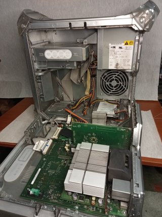 Apple Power Mac G4 Quicksilver 733MHz Retro Diseño