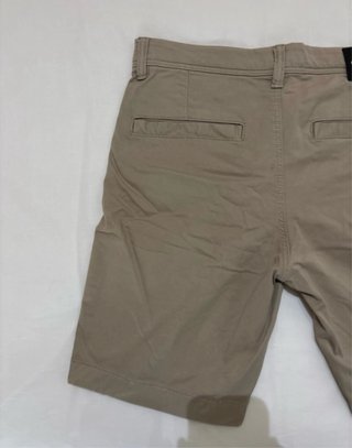 Pantalon Chino corto Calvin Klein beige