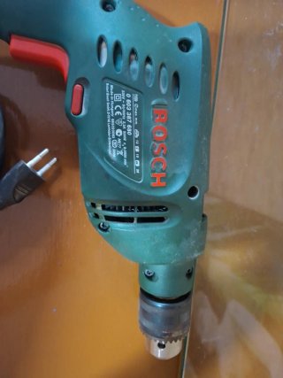 Taladro Bosch PSB 500 RE + Juego Brocas