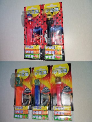 COLECCIÓN DE 51 DISPENSADORES PEZ NUEVOS