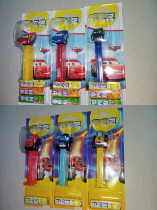 COLECCIÓN DE 51 DISPENSADORES PEZ NUEVOS