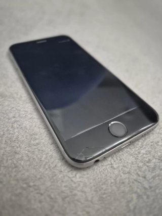 iPhone 6 Space Gray