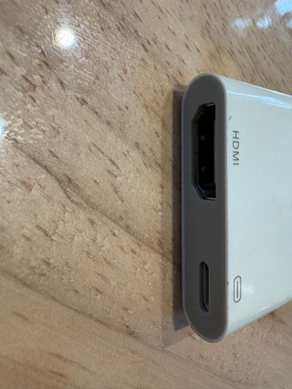 Adaptador Lightning a HDMI y USB C Apple