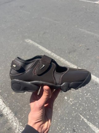 Nike Air Rift Scarpe Donna Marrone Nero