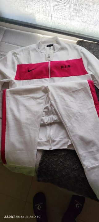 Chándal Nike Talla L Blanco y Rosa
