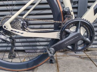 BH Aerolight M Ultegra Di2 12vel