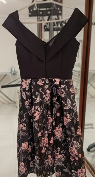 Vestido Negro y Rosa Invitada boda evento