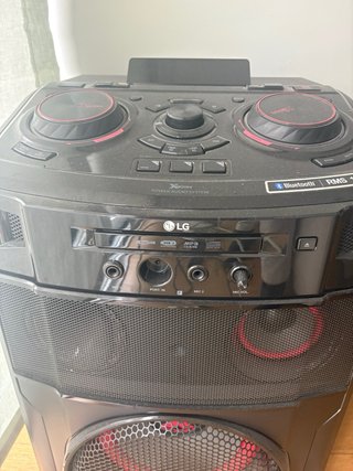 Altavoz LG XBOOM 1000W Bluetooth