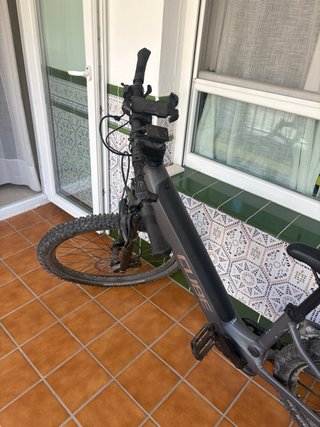 Bicicleta Eléctrica CUBE