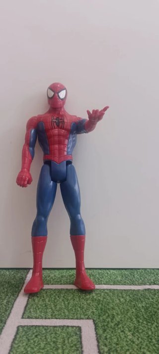 Figura Spiderman Articulada de Marvel 30cm