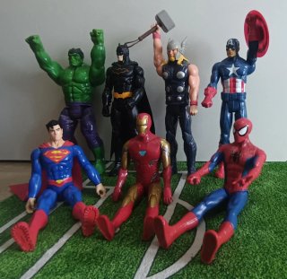 Figura Spiderman Articulada de Marvel 30cm