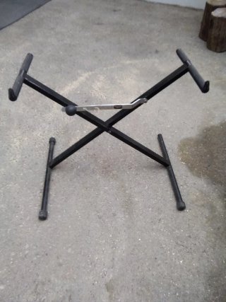 Soporte Mesa Teclado Efectos, tokai