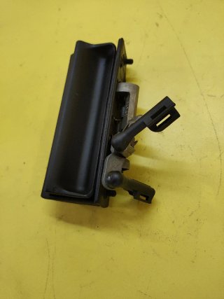 MANETA TIRADOR PUERTA MALETERO SEAT TOLEDO II
