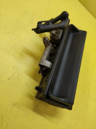 MANETA TIRADOR PUERTA MALETERO SEAT TOLEDO II