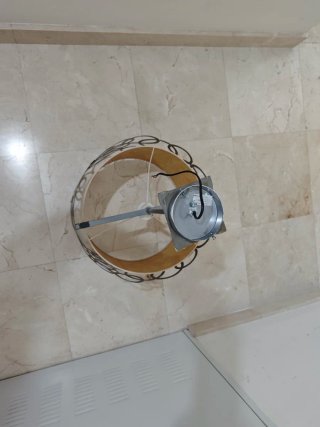Lámpara colgante decorativa beige y plateada