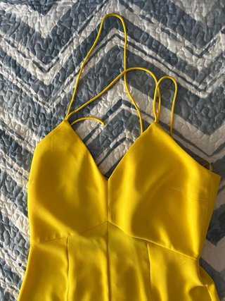Mono Mango Talla S Amarillo