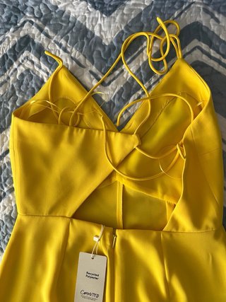 Mono Mango Talla S Amarillo