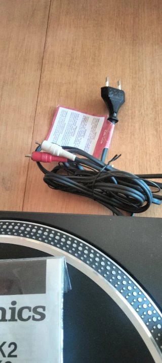 Pareja Technics SL-1200 y SL-1210 MK2