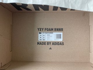 Adidas Yeezy Foam Rnnr Ochre Talla 46