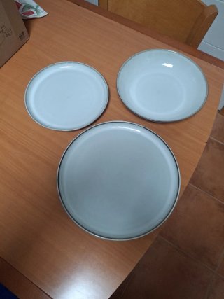 Juego Vajilla IKEA GLADELIG 18 Piezas NUEVA 30€