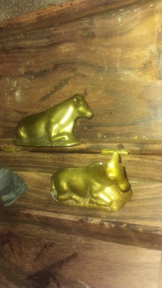 Figuras de bronce de animales