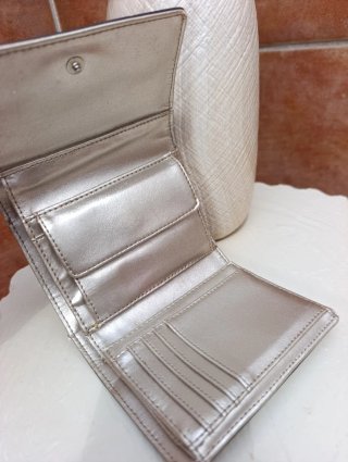 Monedero Guess Gris