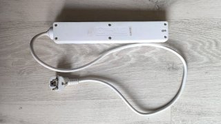 Regleta blanca 5 tomas con interruptor