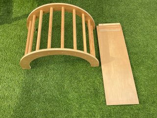 Arco de madera Montessori
