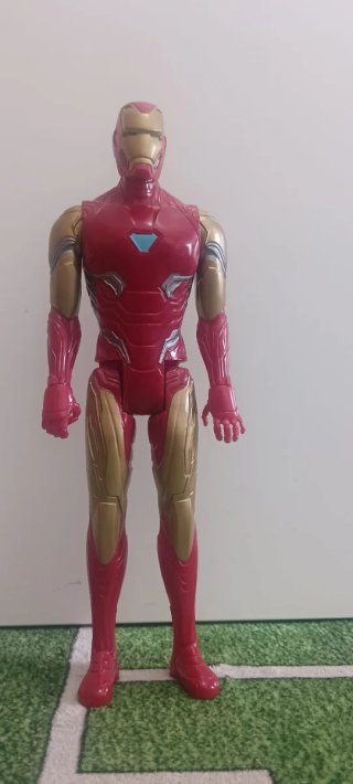 Figura Iron Man Articulada 30cm de Marvel