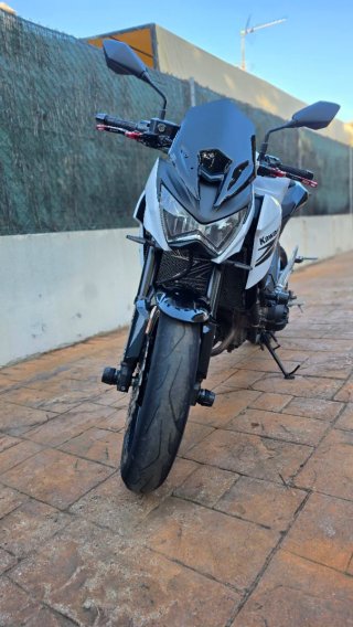Kawasaki Z800 E 2015 Limitada A2
