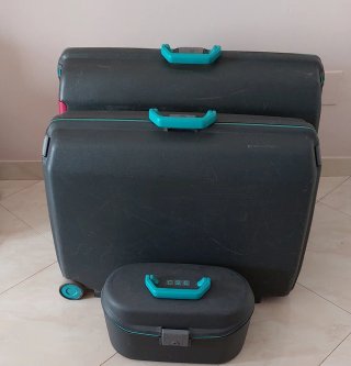 Juego Maletas Samsonite Gris y Turquesa