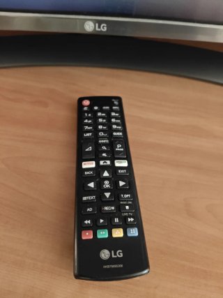 TV LG 43 UHD 4K Smart TV