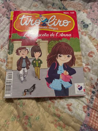 Libro titulado “La mascota de Anna”