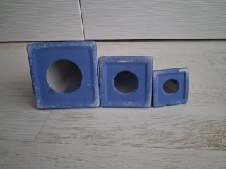 3 Pirámides Decorativas Azules