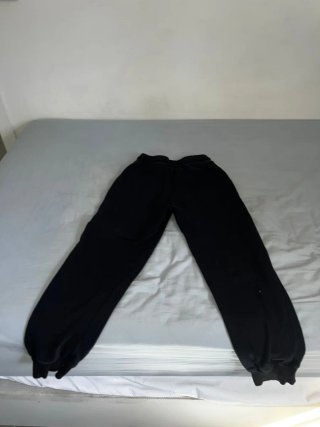 Pantalón negro