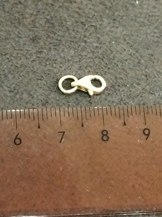 Cierre de oro para pulsera nuevo.