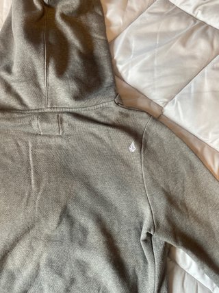 Sudadera Volcom Gris con Capucha