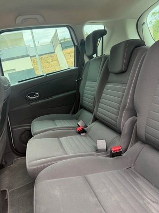 Renault Scenic 2015