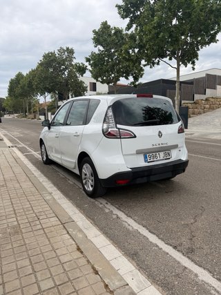 Renault Scenic 2015