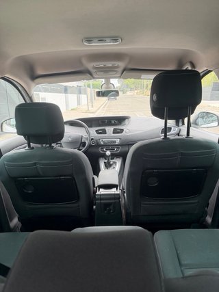 Renault Scenic 2015