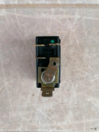 Interruptor luz emergencia Fiat Cinquecento