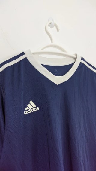 Camiseta de entrenamiento Adidas AEROREADY - Azul