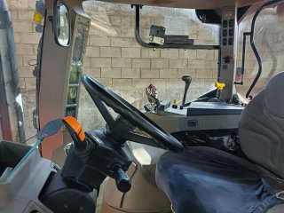 Tractor Case IH Maxxum 140
