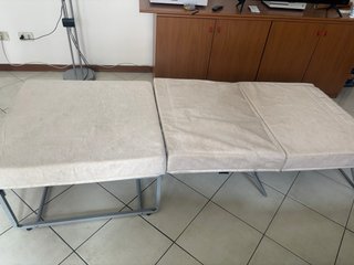 Lettino pieghevole arancione 75x75