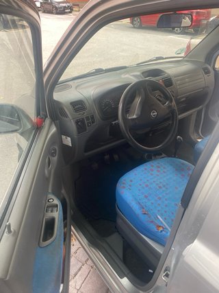 Opel Agila 2000