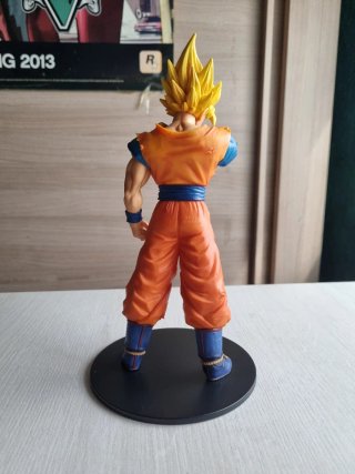 Goku Super Saiyan - Resolution of Soldiers