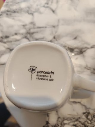 Set de tazas de porcelana con soporte