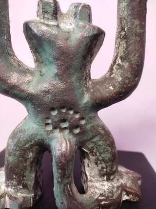 Escultura Bronce estilo precolombino
